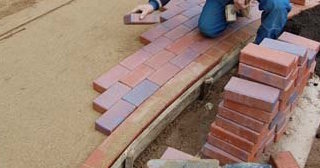 Установка тротуарной плитки в Тейково - цена от 870 руб. за работу