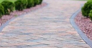Профессиональное мощение дорожек на даче под ключ в Тейково в октябре