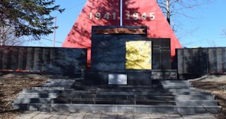 Профессиональное благоустройство памятников в Тейково в октябре
